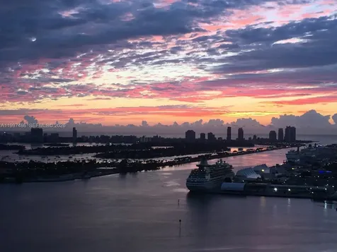 888 Biscayne Boulevard Miami FL 33132