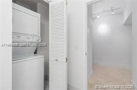 888 Biscayne Boulevard Miami FL 33132