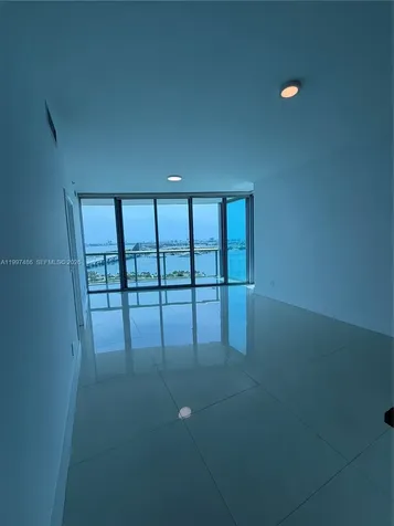 888 Biscayne Boulevard Miami FL 33132