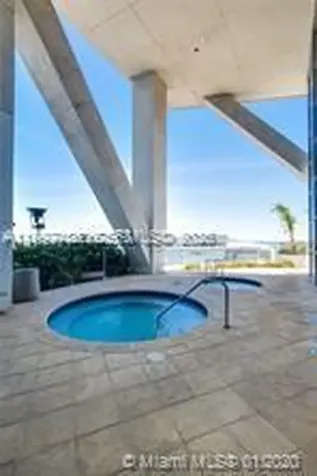 888 Biscayne Boulevard Miami FL 33132
