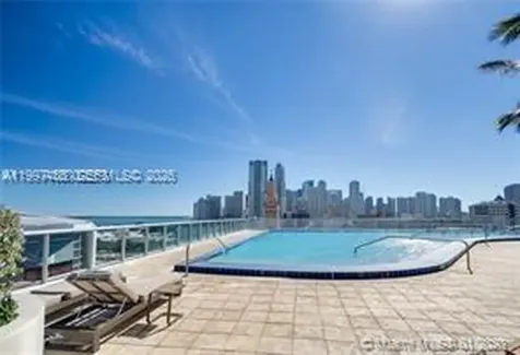 888 Biscayne Boulevard Miami FL 33132