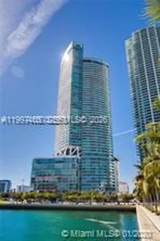 888 Biscayne Boulevard Miami FL 33132