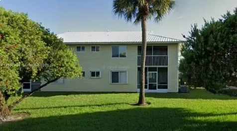 109 SE Village Drive Port St. Lucie FL 34952