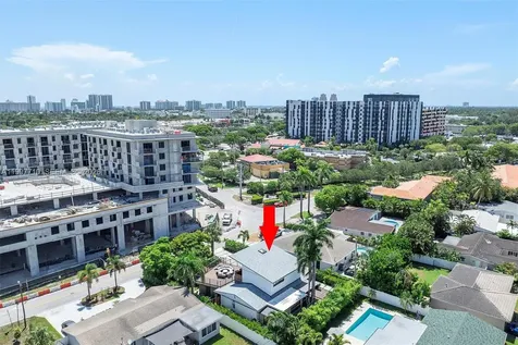 3375 NE 20th Avenue Oakland Park FL 33306