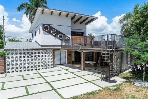 3375 NE 20th Avenue Oakland Park FL 33306