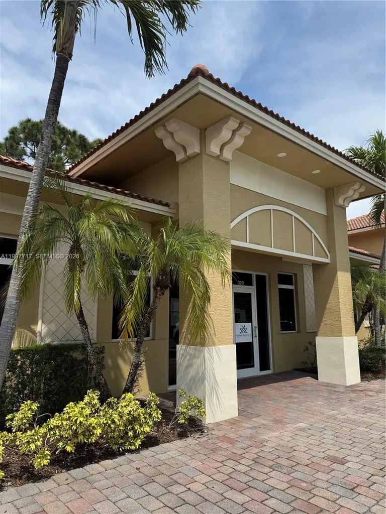300 NW Bethany Drive Port St. Lucie FL 34986