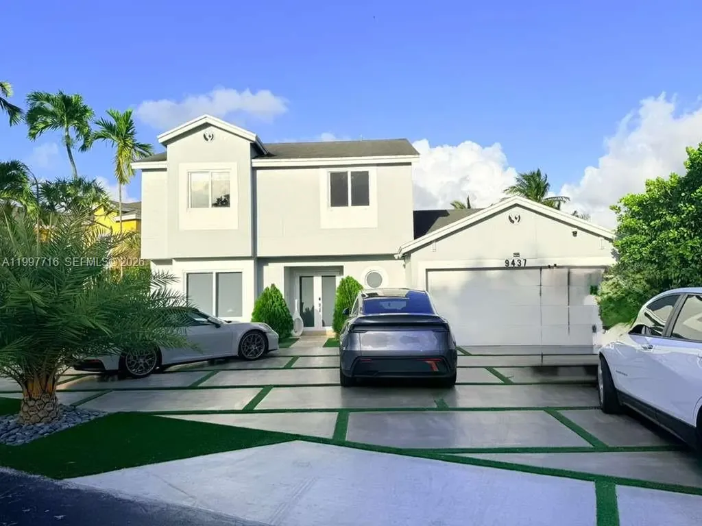 9437 SW 145th Place Miami FL 33186
