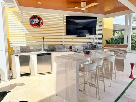 9437 SW 145th Place Miami FL 33186