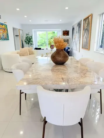 9437 SW 145th Place Miami FL 33186