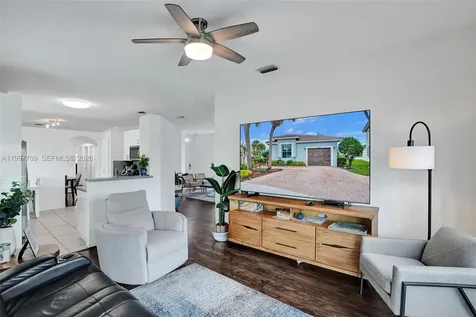 4102 Sapphire Terrace Weston FL 33331
