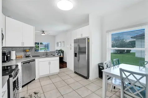 4102 Sapphire Terrace Weston FL 33331
