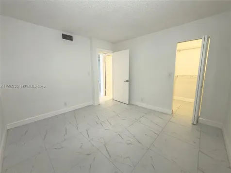 605 S State Road 7 Margate FL 33068