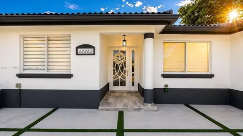 22262 SW 123rd Drive Miami FL 33170