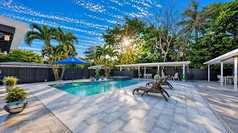 22262 SW 123rd Drive Miami FL 33170