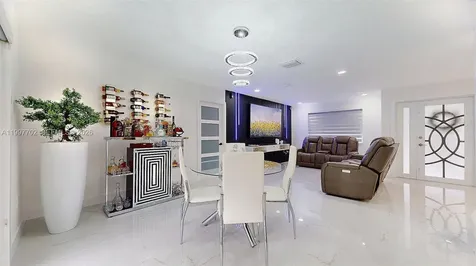 22262 SW 123rd Drive Miami FL 33170