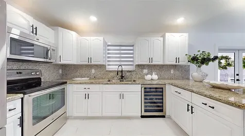 22262 SW 123rd Drive Miami FL 33170