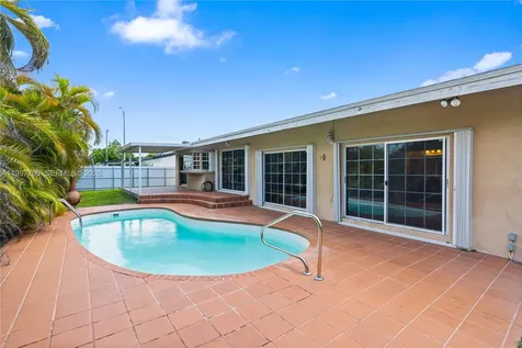 10325 SW 127th Court Miami FL 33186