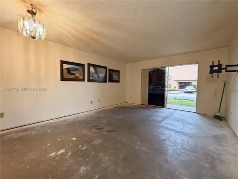 17000 NW 67th Avenue Hialeah FL 33015