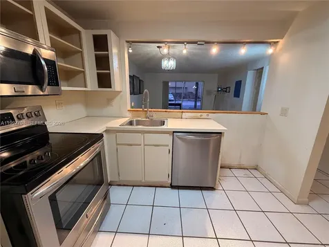 17000 NW 67th Avenue Hialeah FL 33015