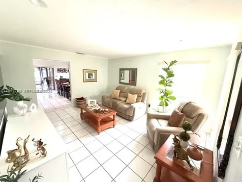 11906 SW 110th Street Circle E Miami FL 33186
