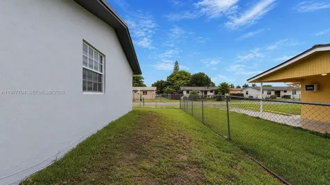 21450 SW 109th Court Cutler Bay FL 33189