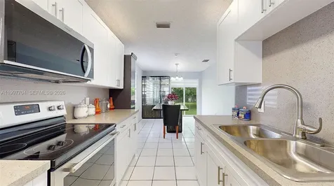 21450 SW 109th Court Cutler Bay FL 33189