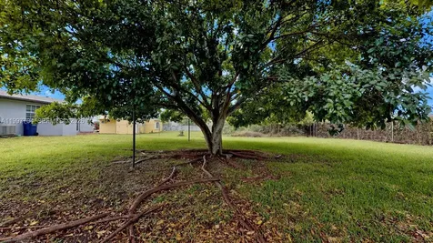 21450 SW 109th Court Cutler Bay FL 33189