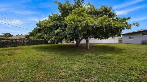 21450 SW 109th Court Cutler Bay FL 33189