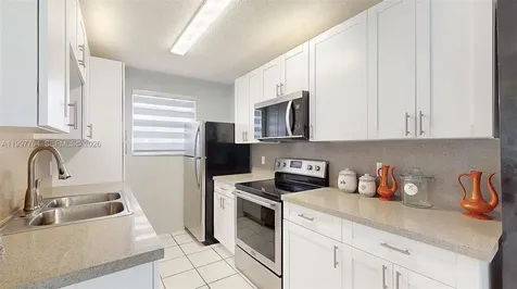 21450 SW 109th Court Cutler Bay FL 33189