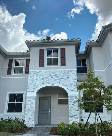 1845 SE 27th Road Homestead FL 33035