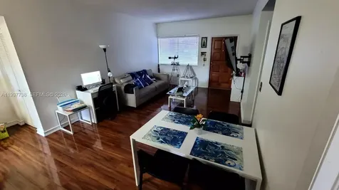 8017 Lake Drive Doral FL 33166
