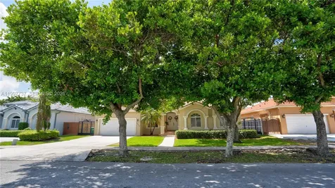 16252 SW 42nd Terrace Miami FL 33185