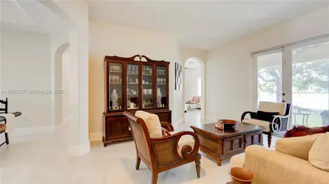 16252 SW 42nd Terrace Miami FL 33185