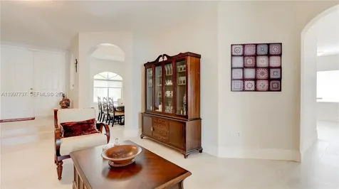 16252 SW 42nd Terrace Miami FL 33185