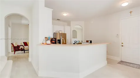 16252 SW 42nd Terrace Miami FL 33185