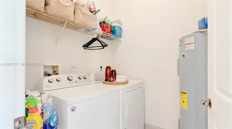 16252 SW 42nd Terrace Miami FL 33185