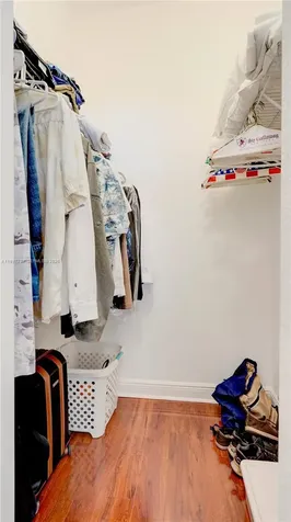 16252 SW 42nd Terrace Miami FL 33185