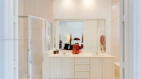 16252 SW 42nd Terrace Miami FL 33185