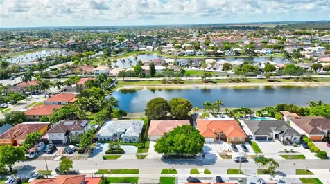 16252 SW 42nd Terrace Miami FL 33185