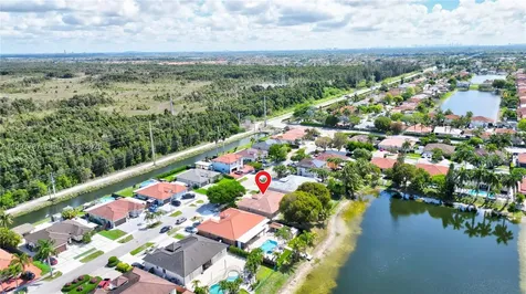 16252 SW 42nd Terrace Miami FL 33185