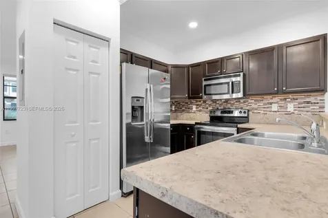 3202 SE 6th Street Homestead FL 33033