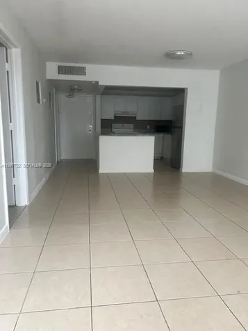 2175 NE 170th Street North Miami Beach FL 33162