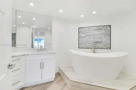 2100 S Ocean Lane Fort Lauderdale FL 33316
