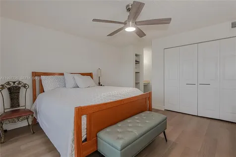 2500 SW 81st Avenue Davie FL 33324