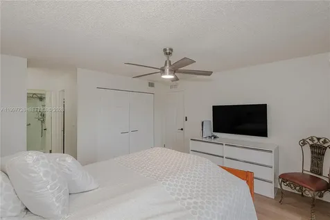 2500 SW 81st Avenue Davie FL 33324