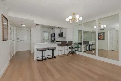 2500 SW 81st Avenue Davie FL 33324