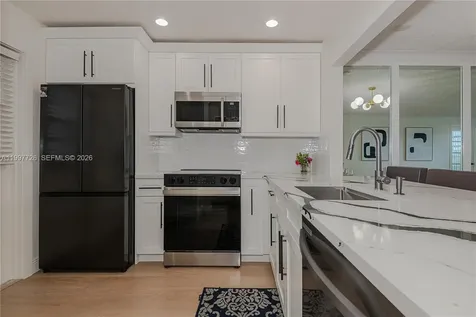 2500 SW 81st Avenue Davie FL 33324