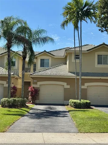 2469 Cordoba Bend Weston FL 33327