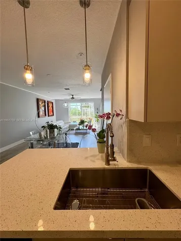 2469 Cordoba Bend Weston FL 33327