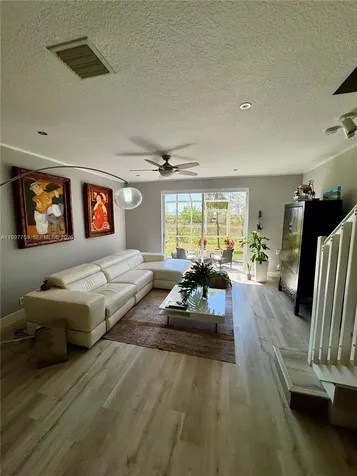 2469 Cordoba Bend Weston FL 33327